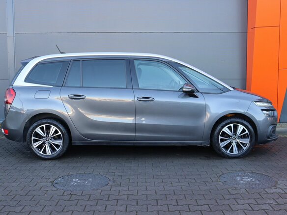 2018 Citroen C4 SpaceTourer Grand I, серый, 1649000 рублей - вид 2