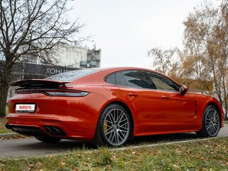 2020 Porsche Panamera Turbo S II Рестайлинг, оранжевый, 12500000 рублей, вид 5