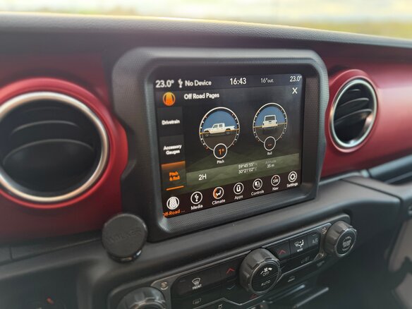 2020 Jeep Gladiator II (JT), белый, 6000000 рублей - вид 23