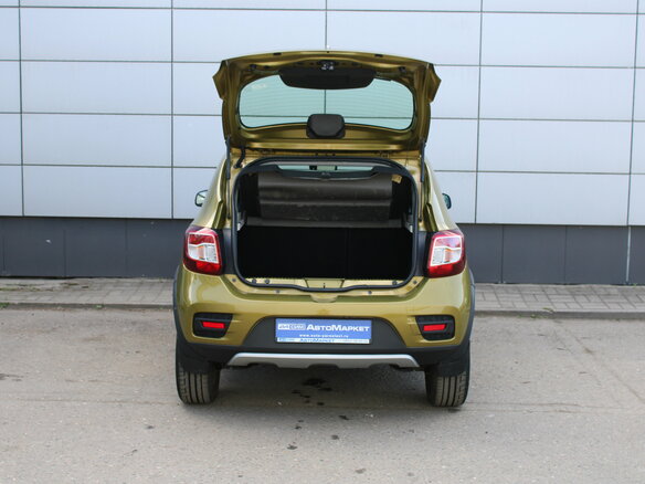 2015 Renault Sandero Stepway II, зелёный - вид 11