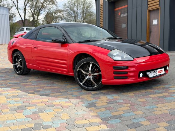 2002 Mitsubishi Eclipse III, красный, 600000 рублей - вид 3
