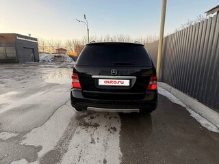 2007 Mercedes-Benz M-Класс 320 II (W164), чёрный, 999999 рублей, вид 2