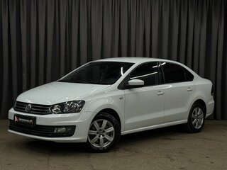 2016 Volkswagen Polo V Рестайлинг, белый, 829900 рублей, вид 1