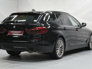 2018 BMW 5 серии 520d xDrive VII (G30/G31/G38), чёрный, 2599000 рублей, вид 3