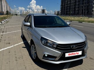 2018 Lada (ВАЗ) Vesta I, серебристый, 890000 рублей, вид 3