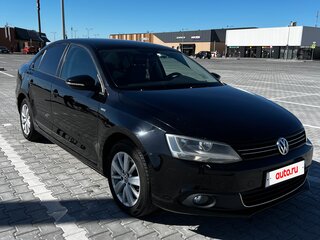 2013 Volkswagen Jetta VI, чёрный, 950000 рублей, вид 4