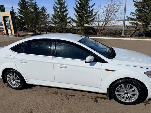 2010 Ford Mondeo IV, белый, 670000 рублей - вид 2