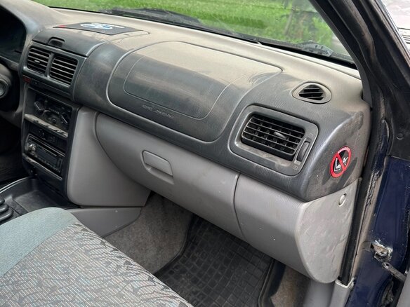 1998 Subaru Impreza I, синий - вид 5