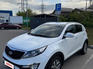 2015 Kia Sportage III Рестайлинг, белый, 1400000 рублей, вид 1