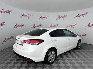 2017 Kia Cerato III Рестайлинг (Classic), белый, 1285000 рублей, вид 5