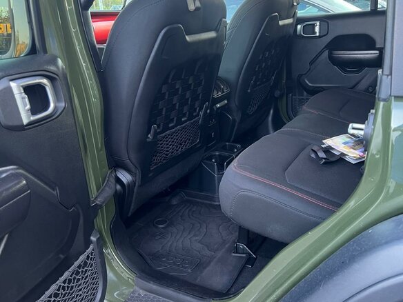2020 Jeep Wrangler IV (JL), зелёный, 4999999 рублей - вид 14