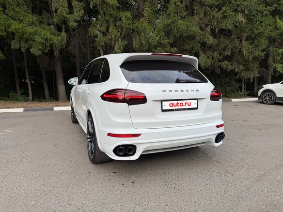 2015 Porsche Cayenne GTS II Рестайлинг (958), белый, 3780000 рублей - вид 6