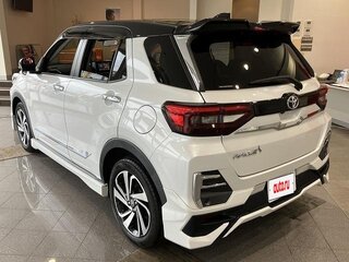 2023 Toyota Raize I, белый, 1395000 рублей, вид 4