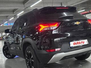 2022 Chevrolet TrailBlazer III, чёрный, 1590777 рублей, вид 4