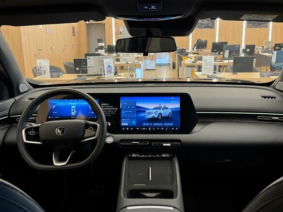2026 Changan UNI-S I Рестайлинг, чёрный - вид 15