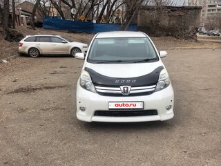 2012 Toyota ISis I Рестайлинг, белый, 1300000 рублей, вид 1
