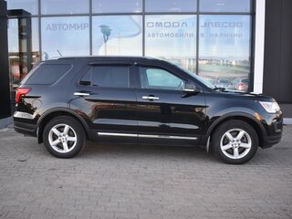 2019 Ford Explorer V Рестайлинг 2, чёрный, 3180000 рублей, вид 4