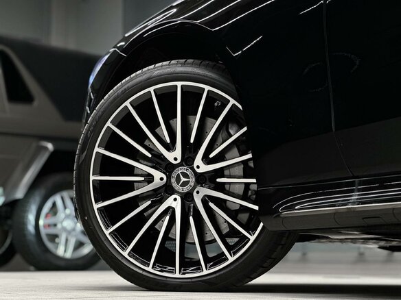 2026 Mercedes-Benz S-Класс 580 Long 4MATIC VII (W223), чёрный, 24900000 рублей - вид 8