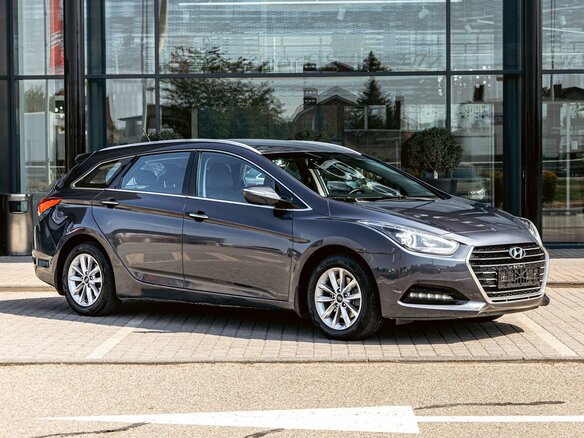 2017 Hyundai i40 I Рестайлинг, серый - вид 2