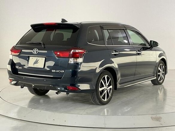 2017 Toyota Corolla Fielder XI (E160, E170, E180) Рестайлинг 1, синий, 1050000 рублей - вид 4