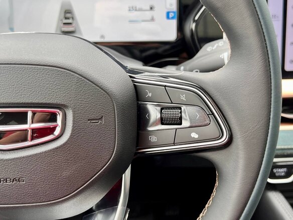 2023 Geely Monjaro I, зелёный, 3499000 рублей - вид 9