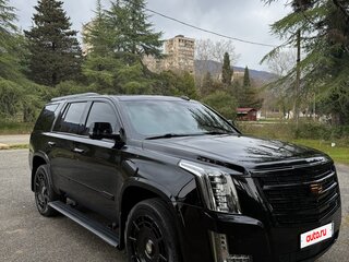 2016 Cadillac Escalade IV, чёрный, 4000000 рублей, вид 2