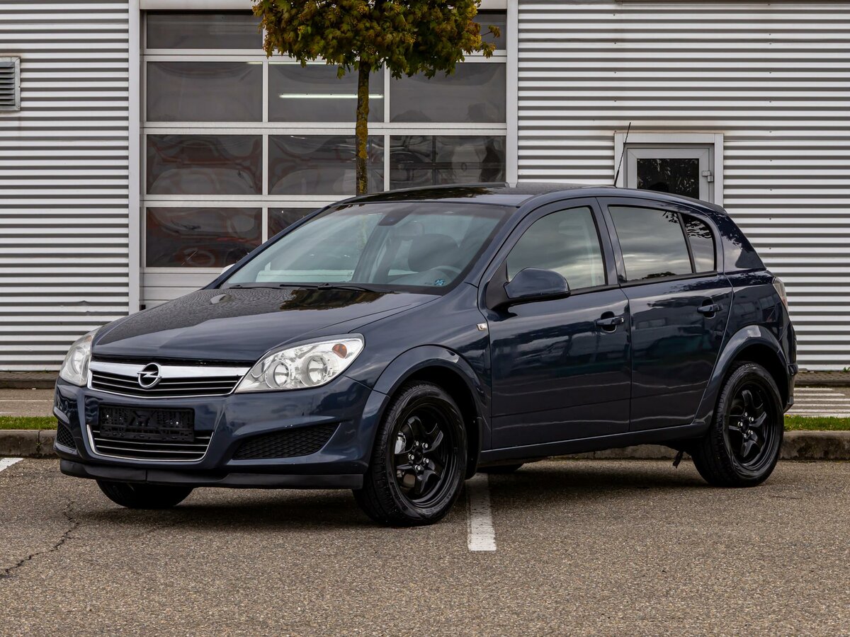 Открыть фотографии: Opel Astra H Рестайлинг