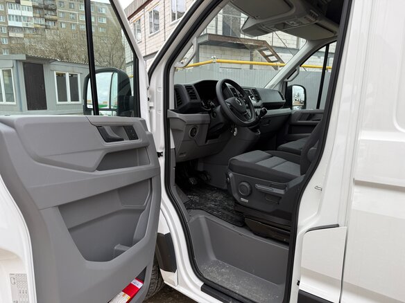 2024 Volkswagen Crafter, белый, 8900000 рублей - вид 15