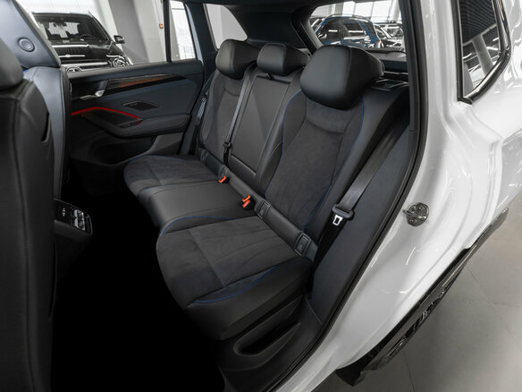 2026 Volkswagen Tiguan L Pro III (China Market), белый - вид 12