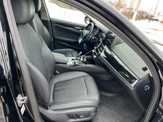 2021 BMW 5 серии 520i VII (G30/G31/G38) Рестайлинг, чёрный, 3900000 рублей, вид 4