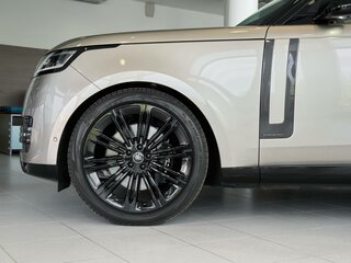 2025 Land Rover Range Rover P530 MHEV V, золотистый, 22900000 рублей, вид 4