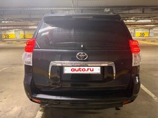 2013 Toyota Land Cruiser Prado 150 Series, чёрный, 2815000 рублей, вид 3