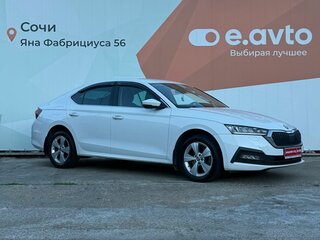 2021 Skoda Octavia IV (A8), белый, 2150000 рублей, вид 3