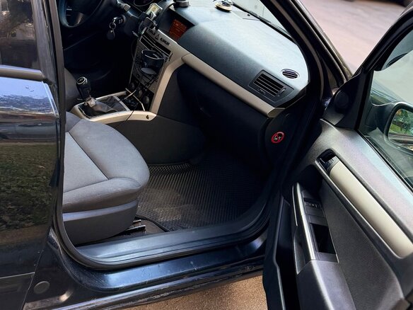 2007 Opel Astra H Рестайлинг, чёрный, 310000 рублей - вид 6