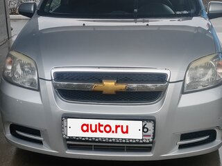 2011 Chevrolet Aveo I Рестайлинг, серебристый, 400000 рублей, вид 2