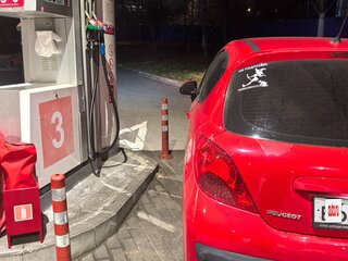 2009 Peugeot 207 I, красный, 355555 рублей, вид 2