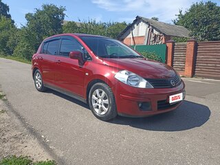 2008 Nissan Tiida I, красный, 650000 рублей, вид 2