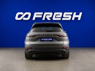 2019 Porsche Cayenne S III, серый, 5696900 рублей, вид 4