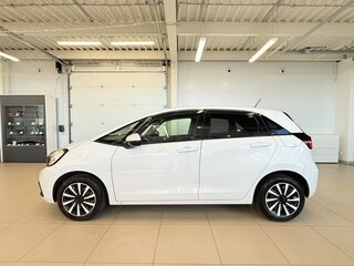 2022 Honda Fit IV, белый, 1379000 рублей, вид 3