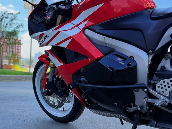 2012 Honda CBR 600RR, красный, 750000 рублей - вид 5