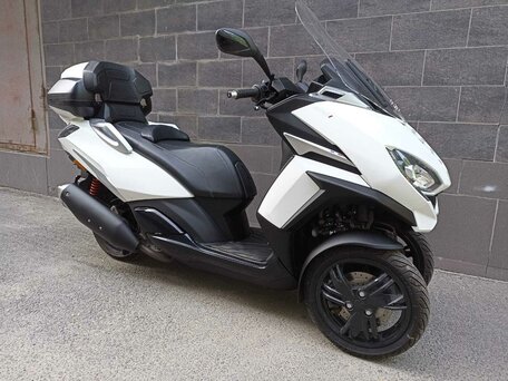 2021 Peugeot Metropolis, белый, 700000 рублей, вид 4