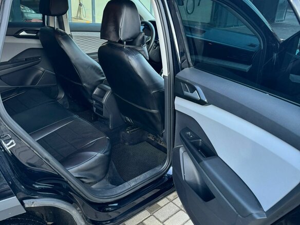 2021 Volkswagen Taos I, чёрный, 2600000 рублей - вид 14