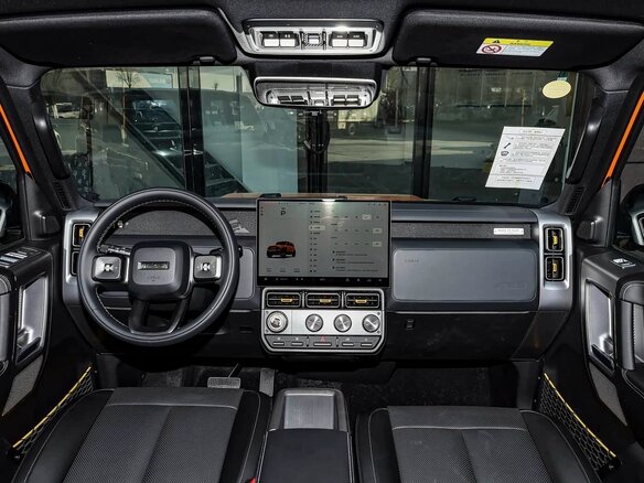 2025 iCar V23 81.76 kWh, оранжевый, 3350000 рублей - вид 11