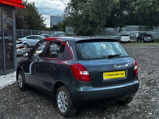 2010 Skoda Fabia II Рестайлинг, серый, 585000 рублей, вид 4