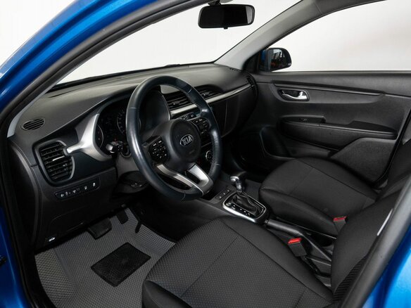 2020 Kia Rio X IV Рестайлинг, синий, 1770000 рублей - вид 4