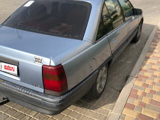 1990 Opel Omega A, голубой, 110000 рублей, вид 5