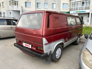 1987 Volkswagen Transporter 4-speed T3, красный, 295000 рублей, вид 4