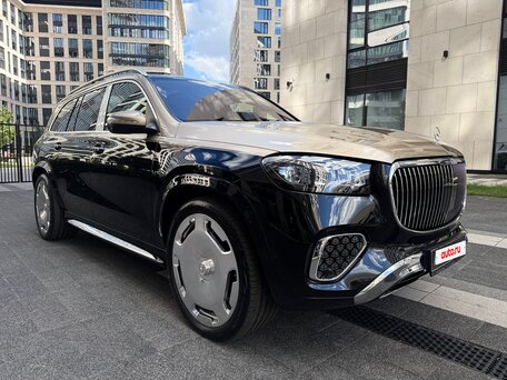 2025 Mercedes-Benz Maybach GLS 600 I Рестайлинг, чёрный, 30900000 рублей, вид 3