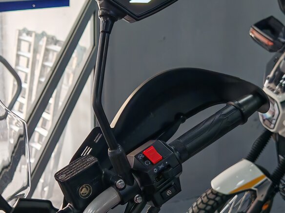 2026 Loncin DS250, красный, 258000 рублей - вид 15