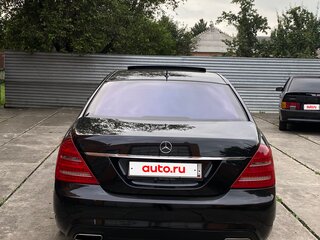 2010 Mercedes-Benz S-Класс 500 V (W221) Рестайлинг, чёрный, 1800000 рублей, вид 5